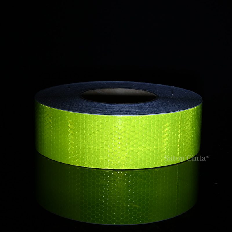 Fluorescent reflective tape self-adhesive